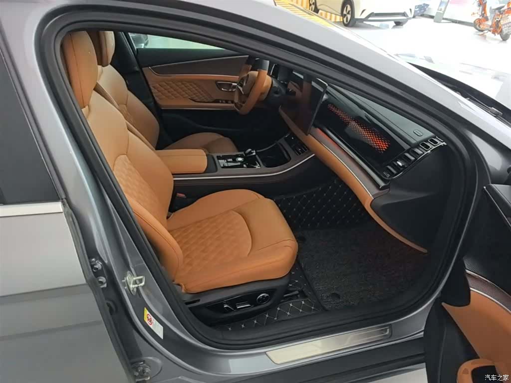 BYD Han, 2022 25
