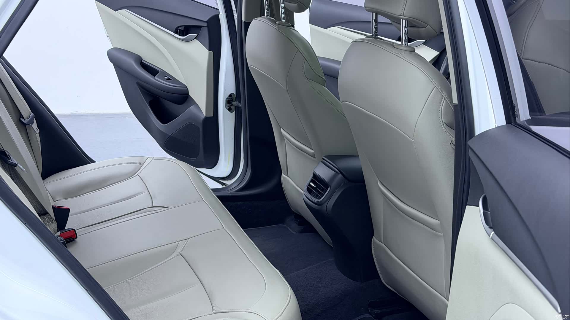 Buick V, 2019 4