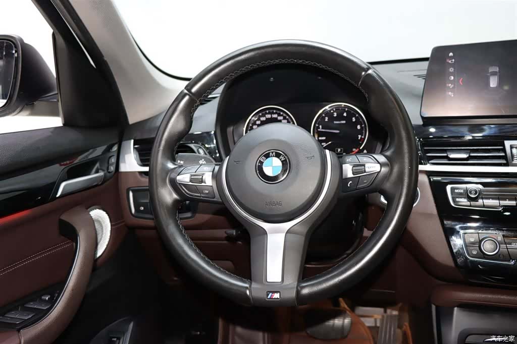 BMW X1, 2021 13