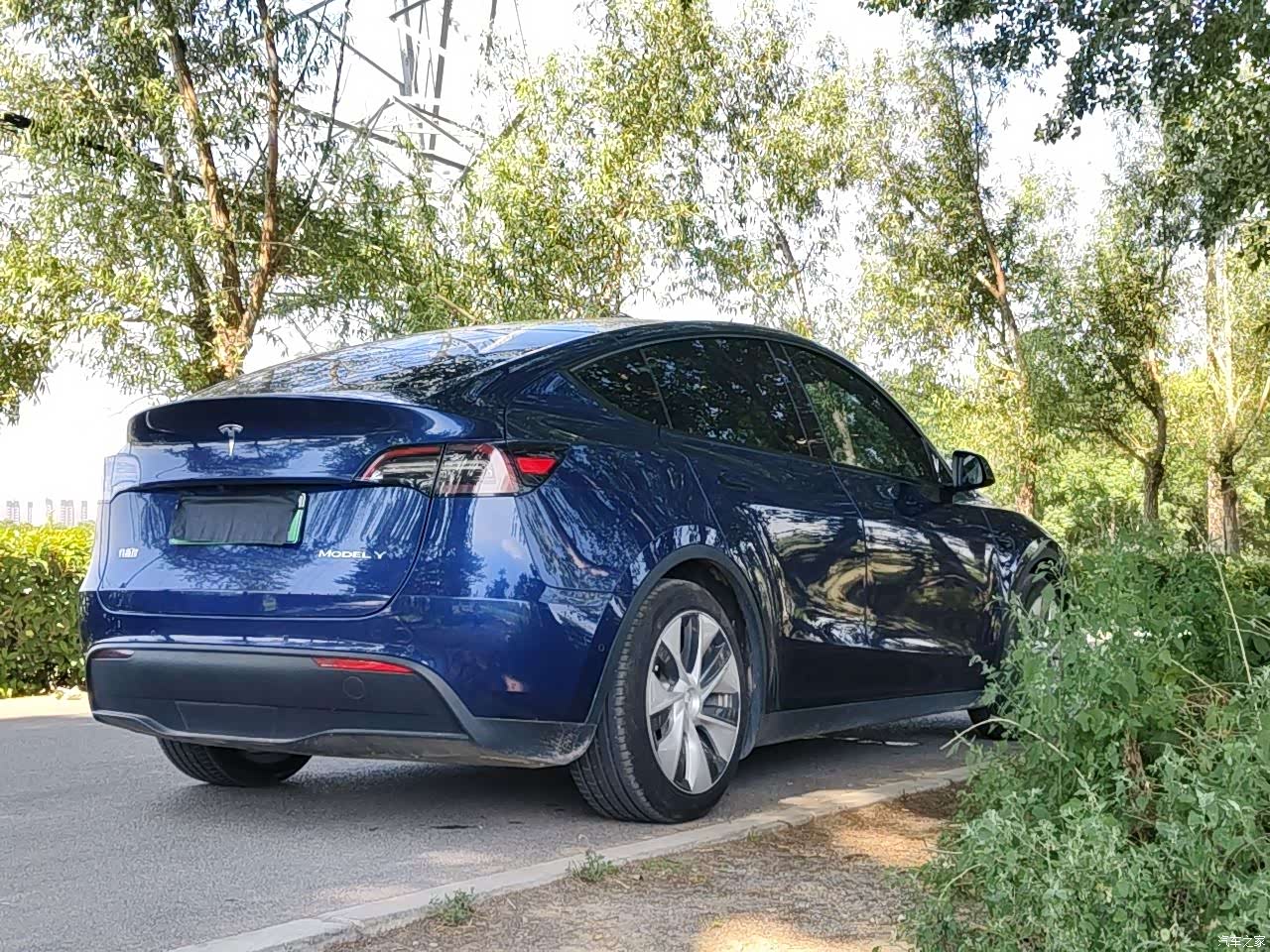 Tesla Model Y, 2022 18