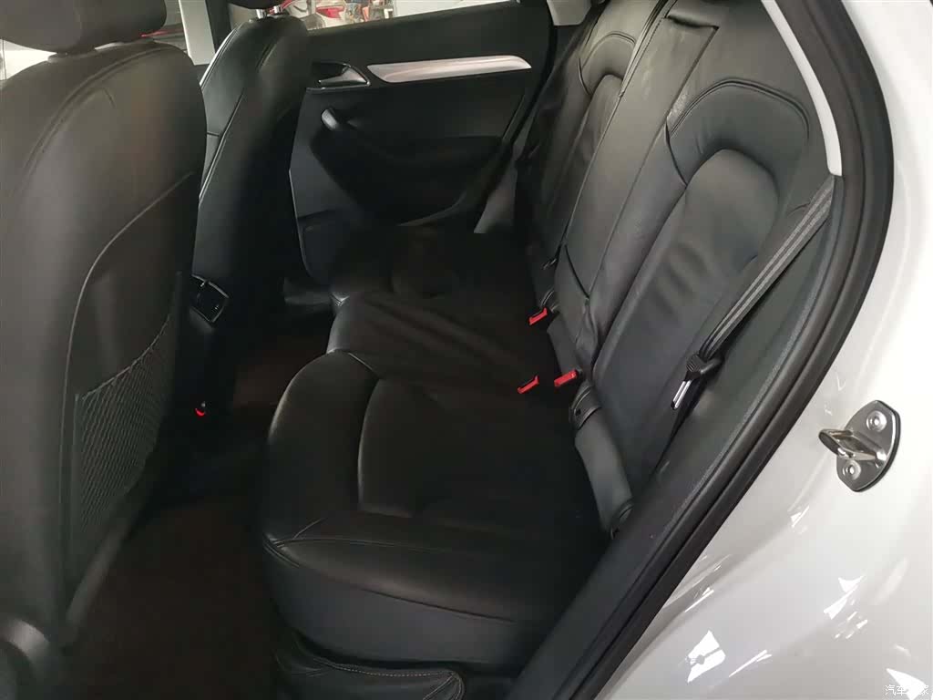 Audi Q3, 2016 17