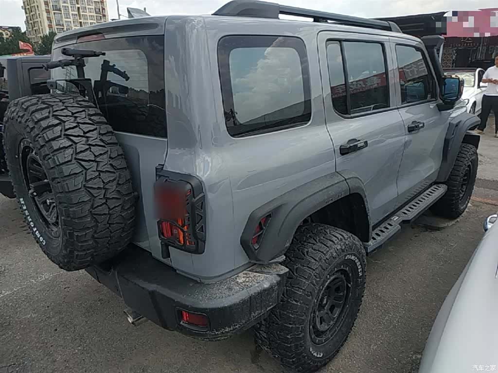Tank 300, 2021 7