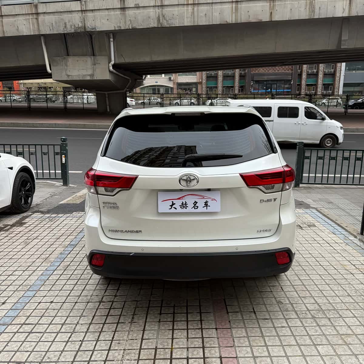 Toyota Highlander, 2018 все фото