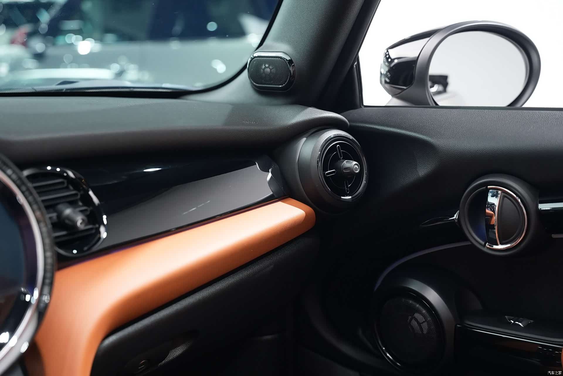 Mini Cooper, 2023 15