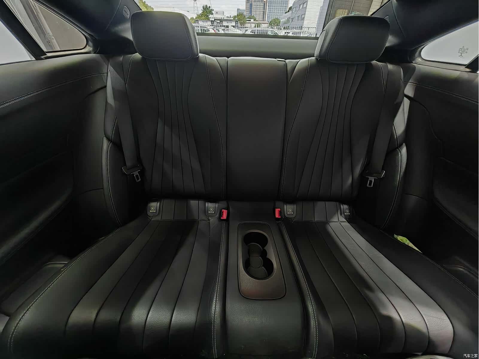 Mercedes-Benz E-Class, 2021 13