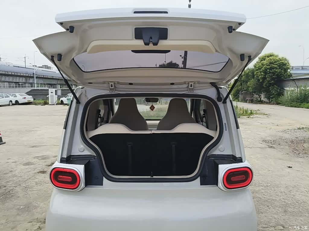 Wuling MINIEV, 2025 19