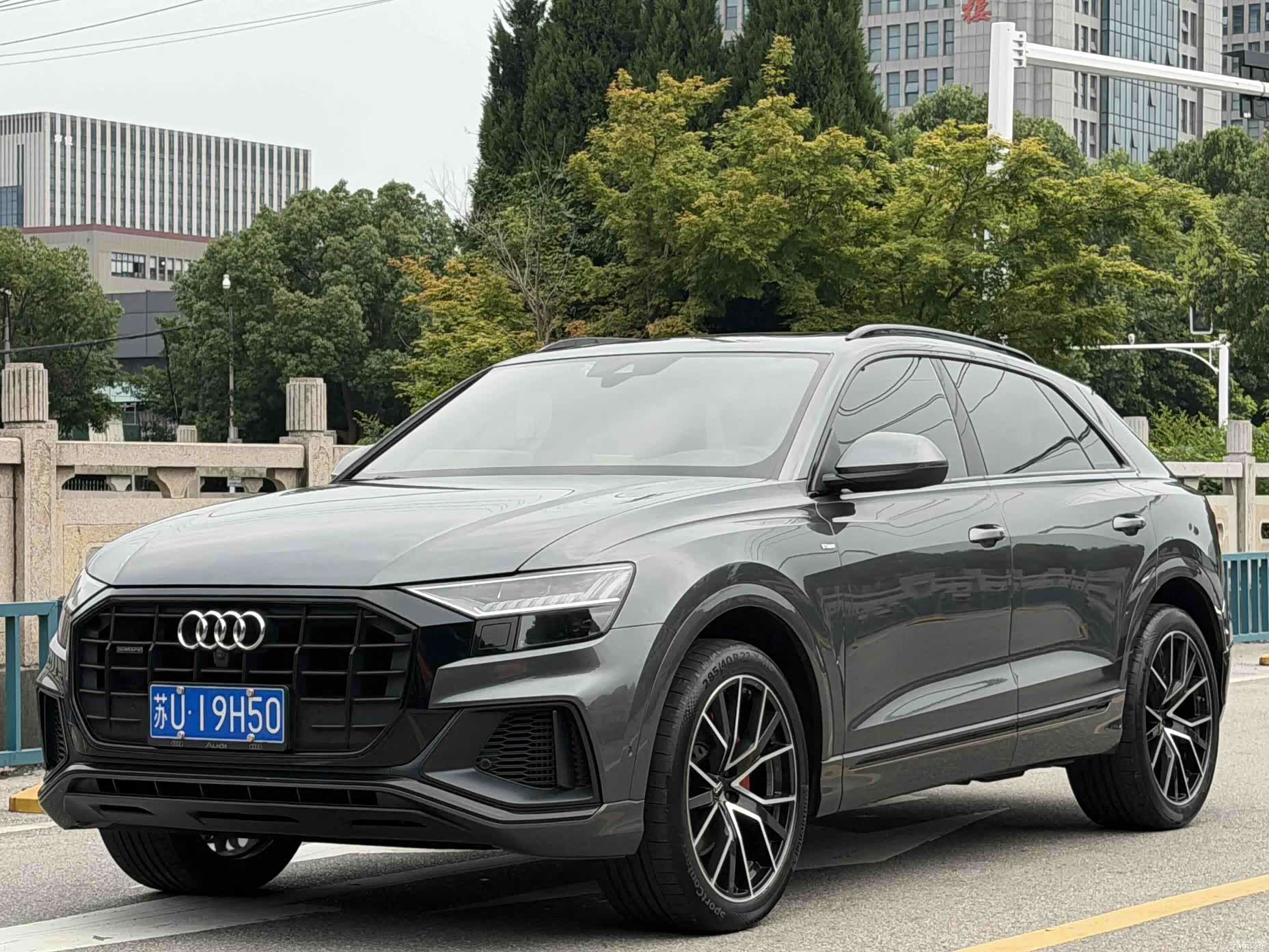 Audi Q8, 2020 1