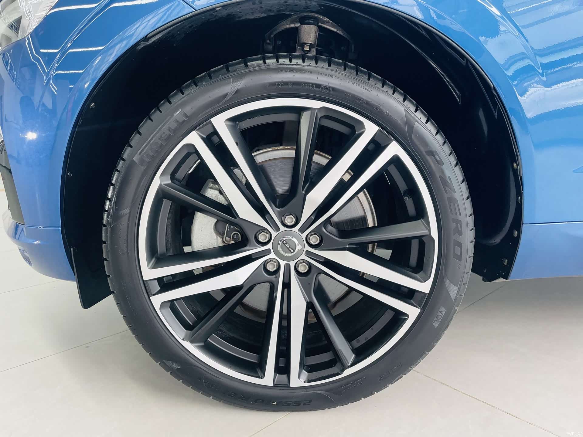 Volvo XC60, 2020 3