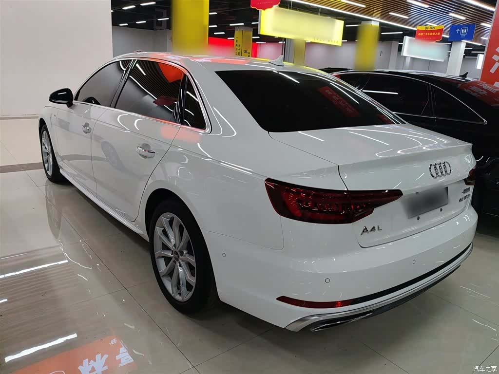 Audi A4L, 2019 23