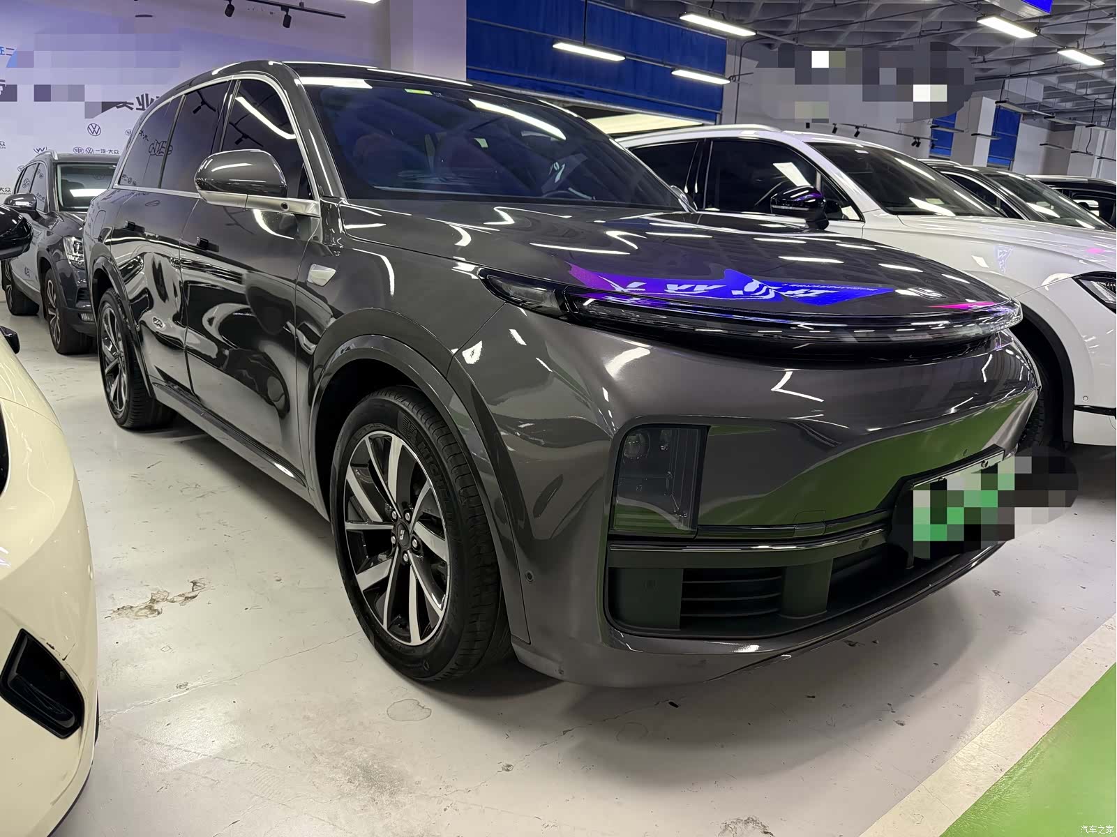 Li Auto L8, 2023 3