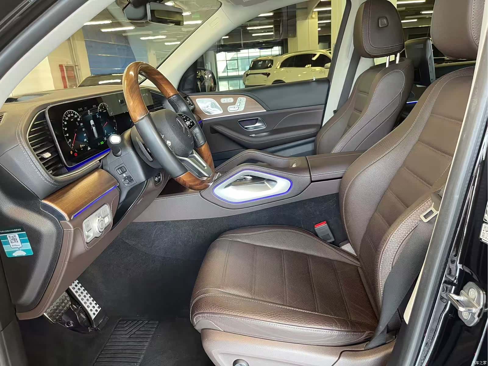 Mercedes-Benz GLS, 2021 4