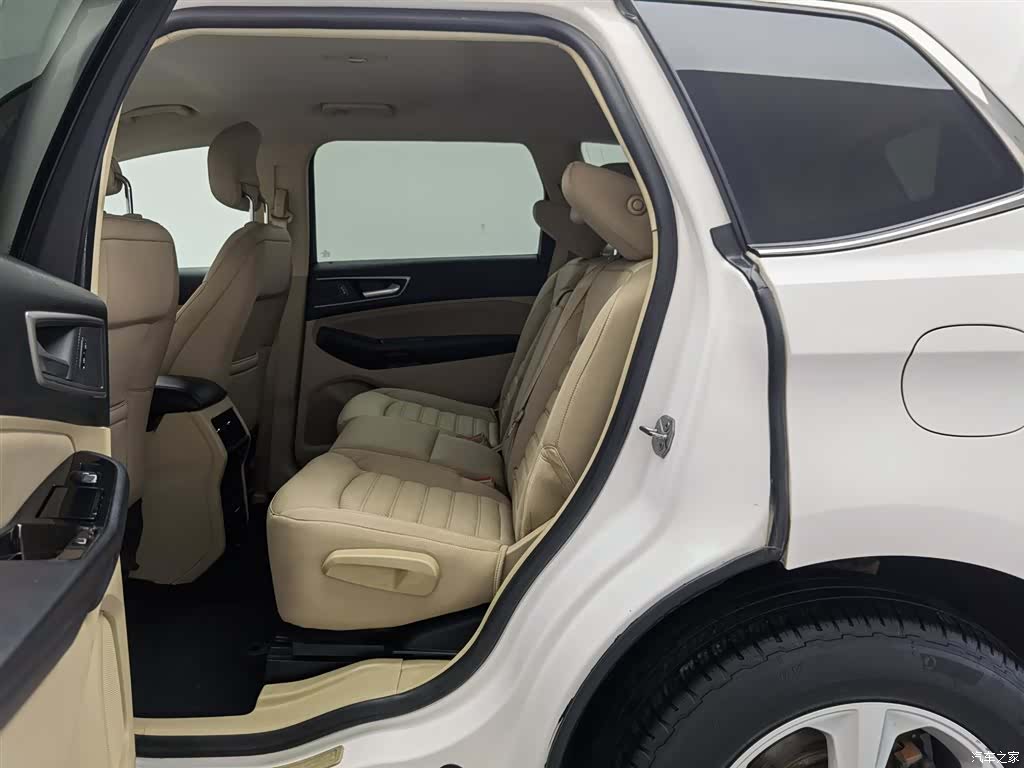 Ford Edge, 2015 15