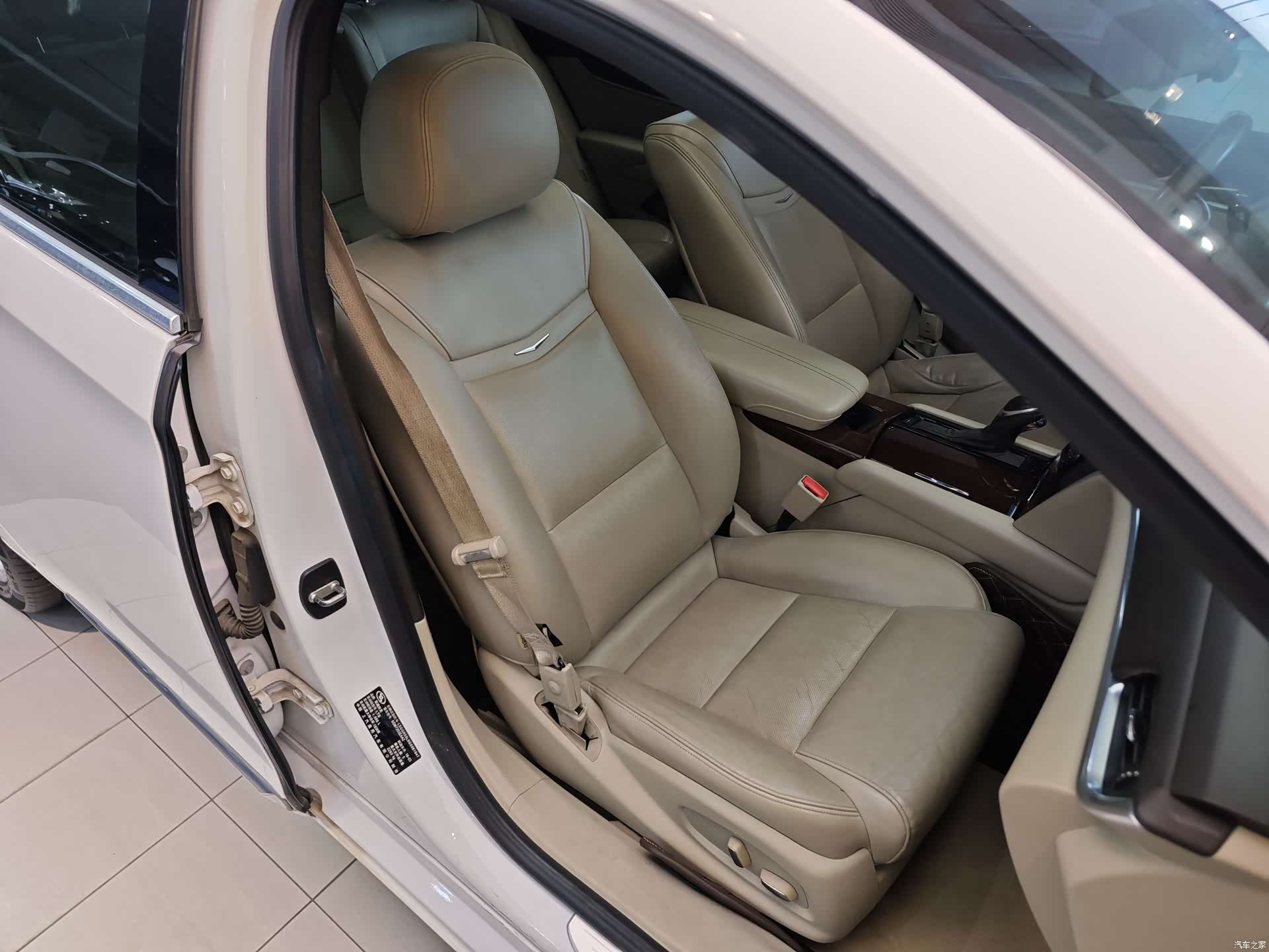 Cadillac XTS, 2016 34