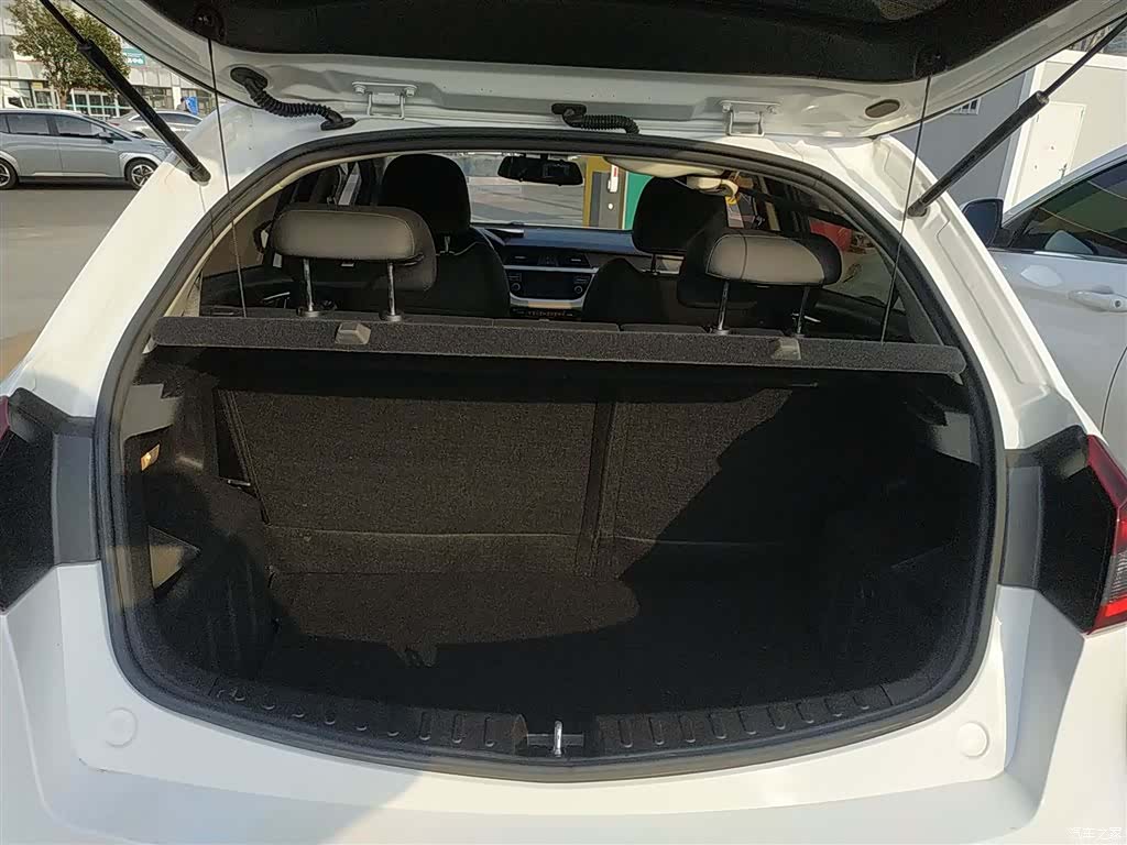 Geely X3, 2020 15