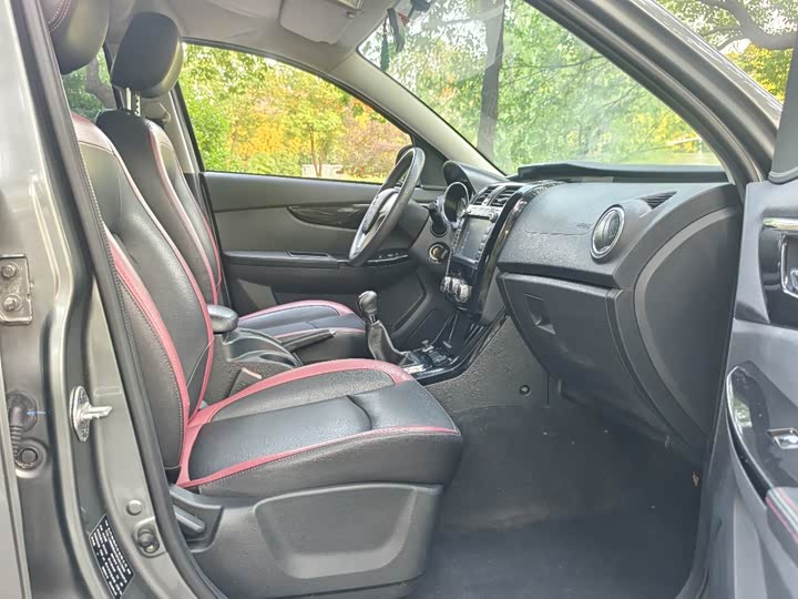 BAIC Huansu S3 2014 1.5L Комфорт guo IV