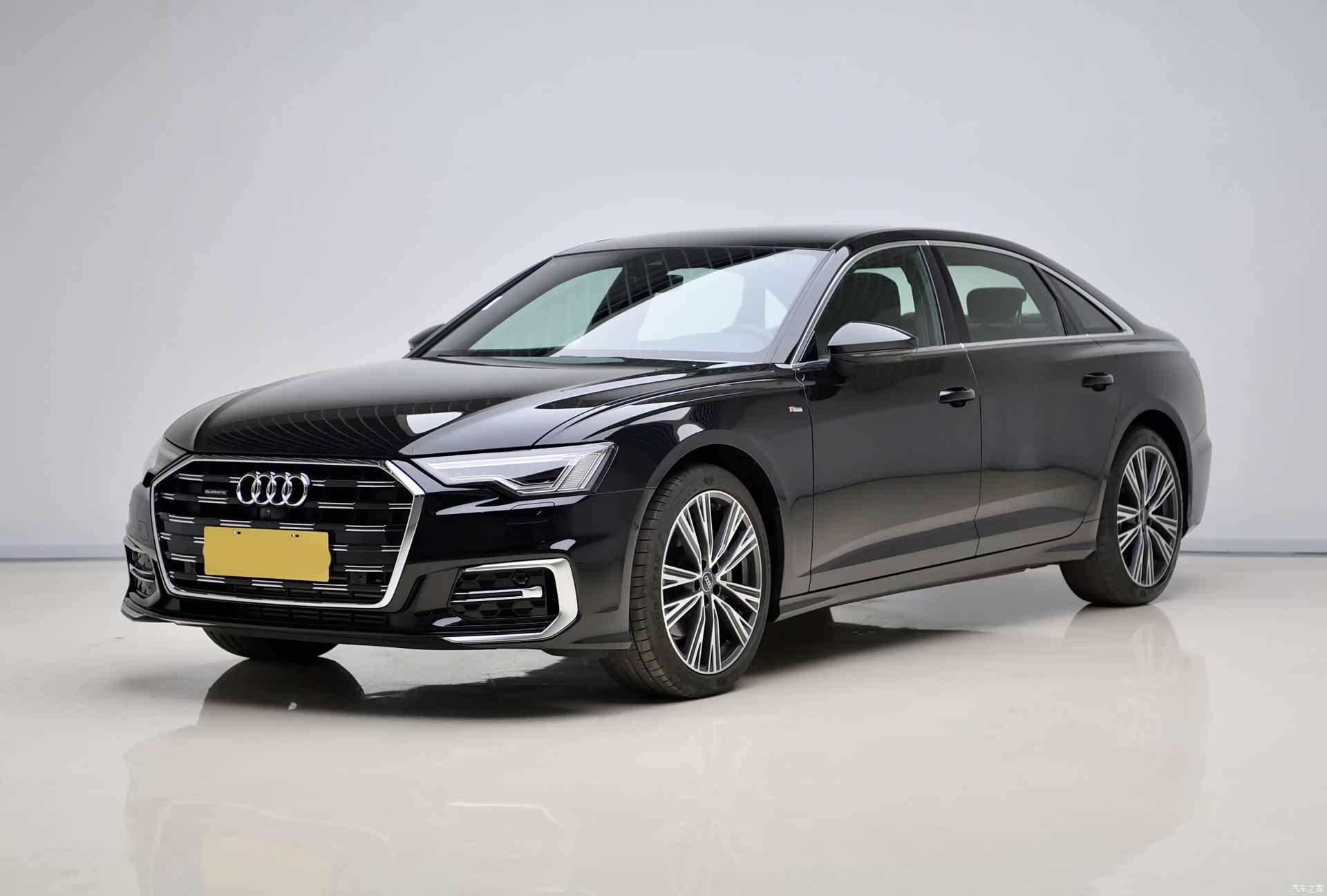 Audi A6L, 2025 1