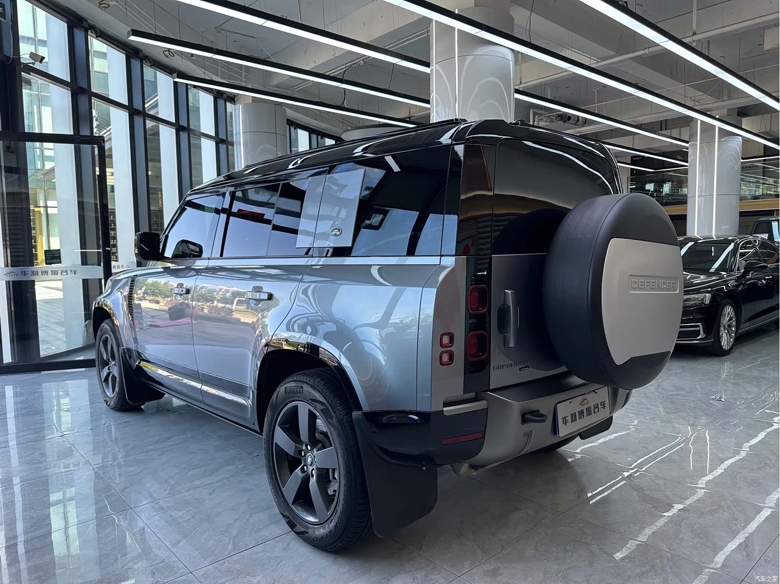 Land Rover Defender, 2022 22