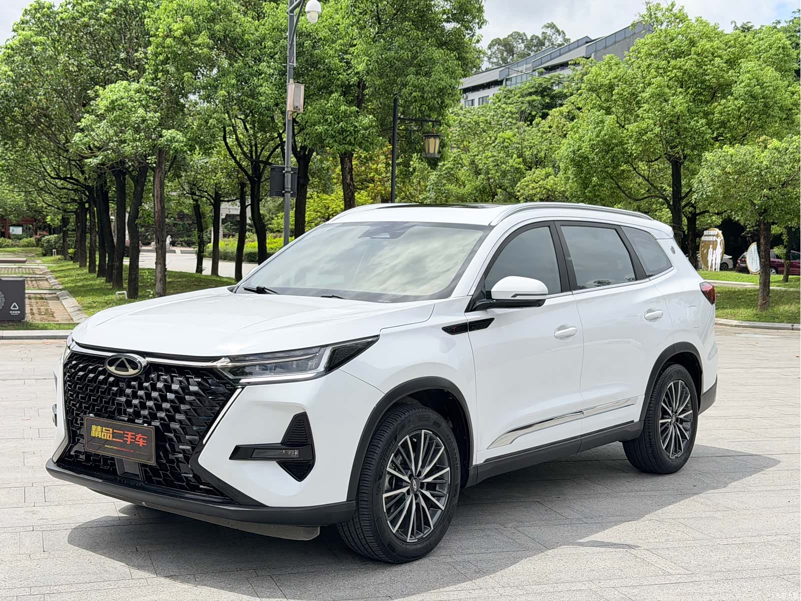 Chery Tiggo 8
