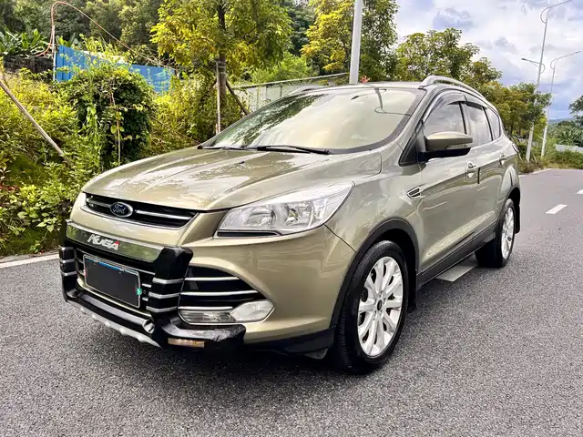 Ford EcoSport 2015 — купить из Китая под заказ