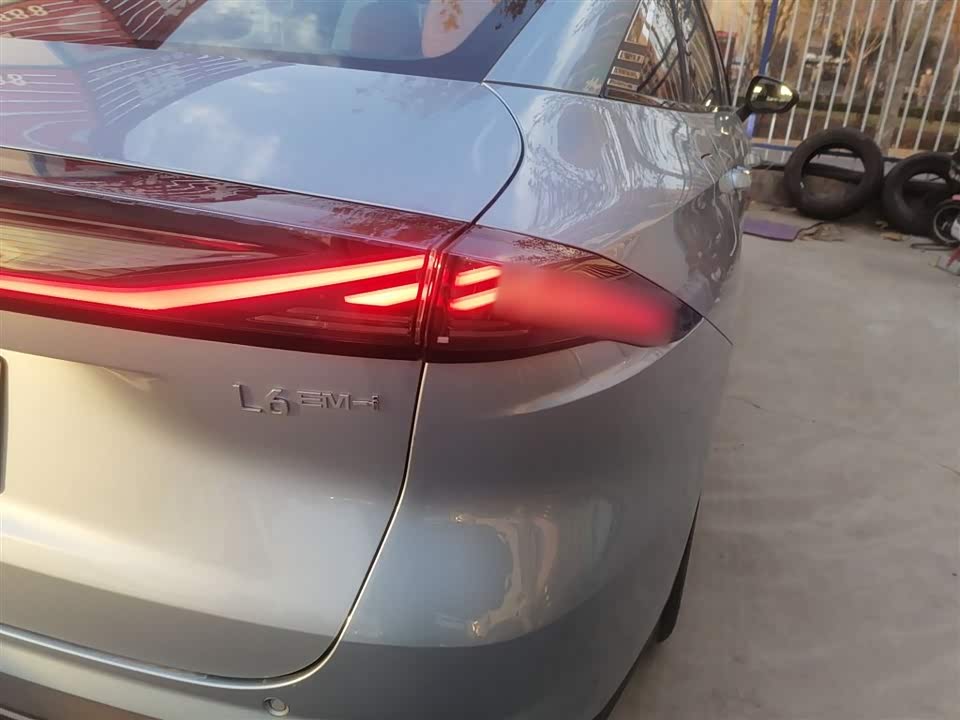 Geely Galaxy Galaxy L6