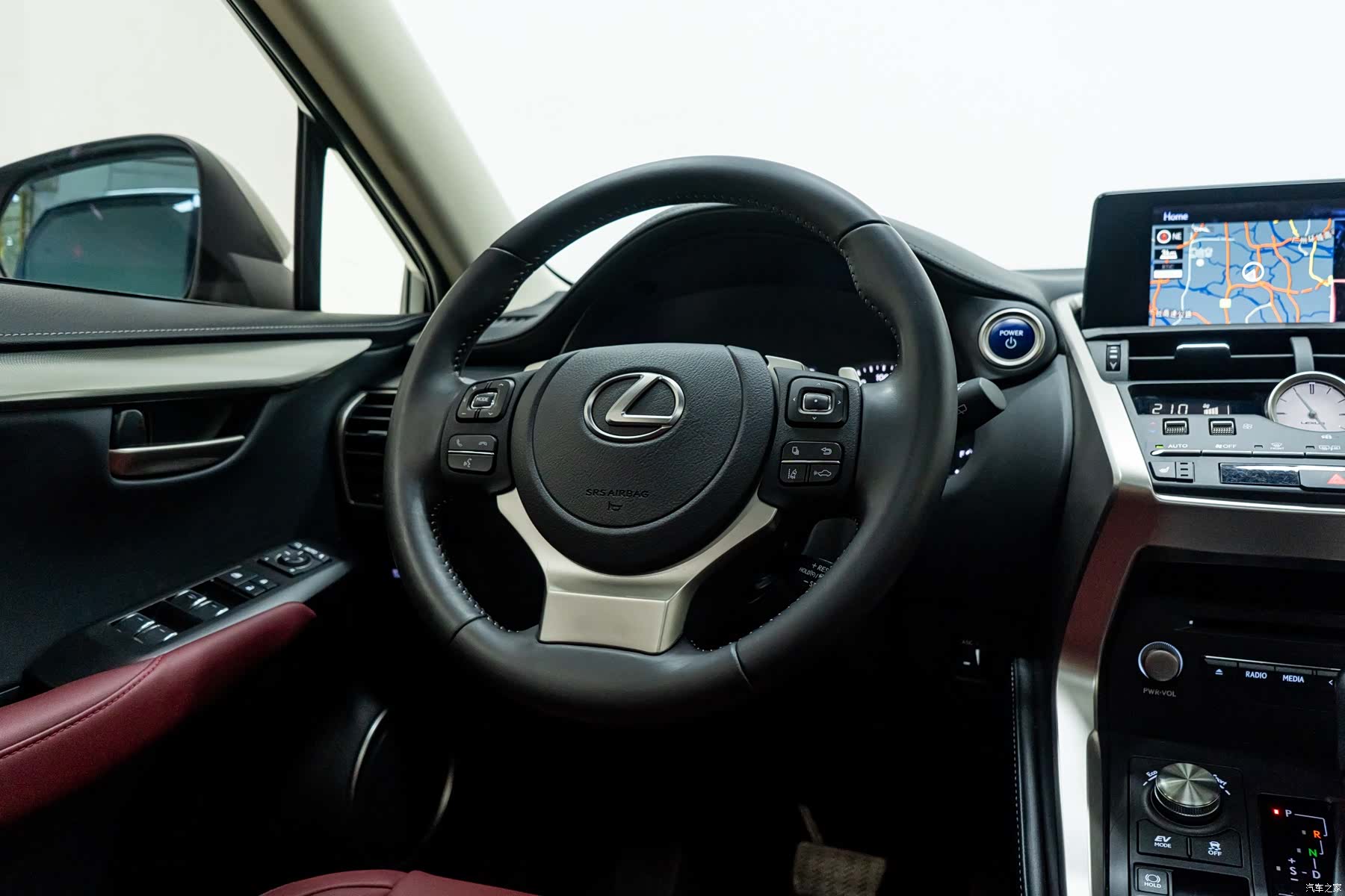 Lexus NX, 2021 18