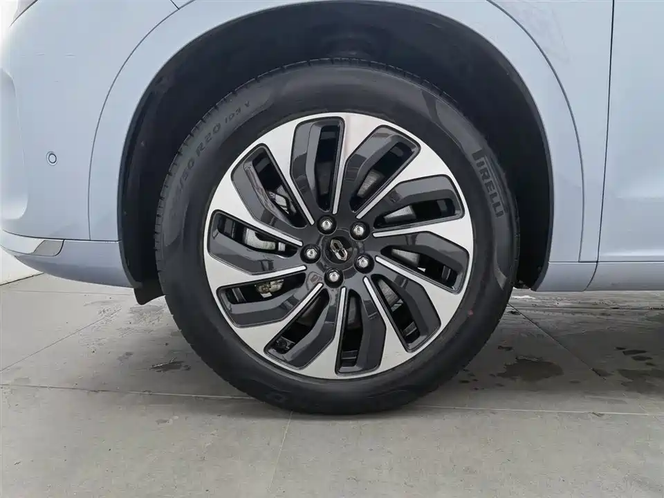 AITO Ask the world M7