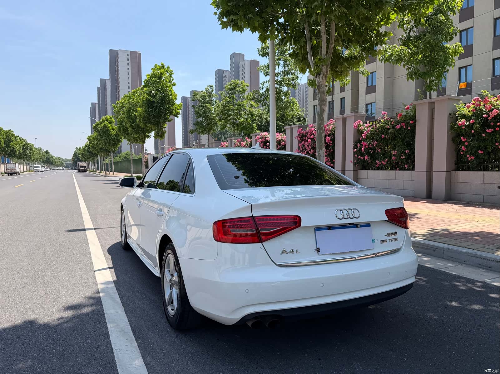 Audi A4L, 2014 15