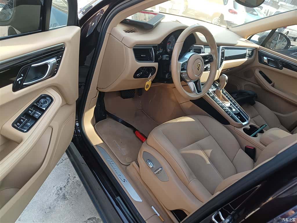 Porsche Macan, 2016 12