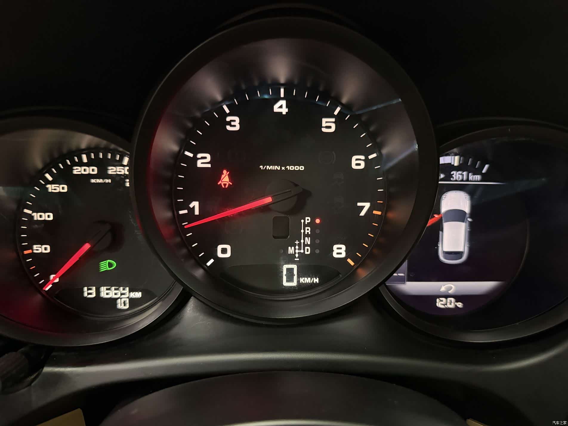 Porsche Macan, 2015 12