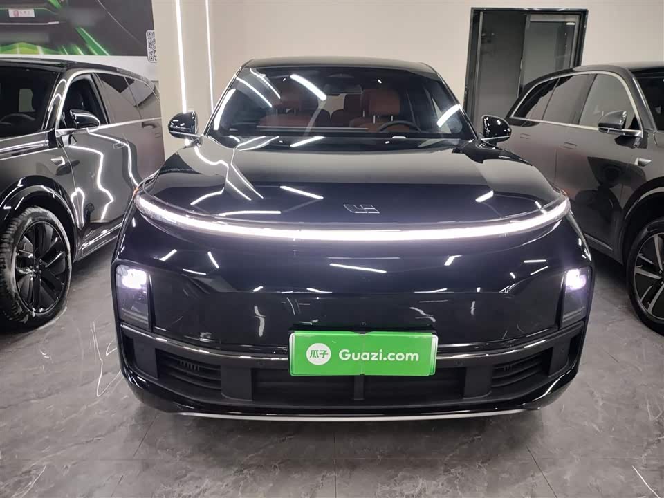Li Auto Ideal L8