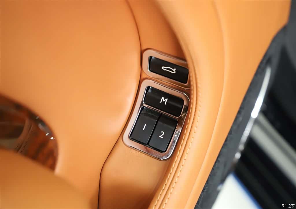 Bentley Mulsanne, 2018 27