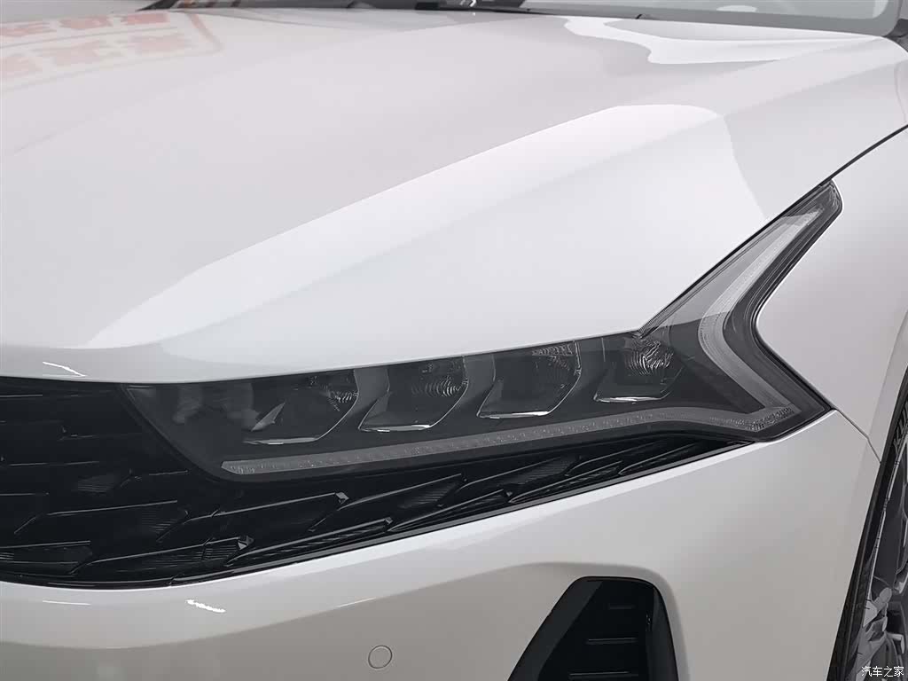 Kia K5, 2023 7
