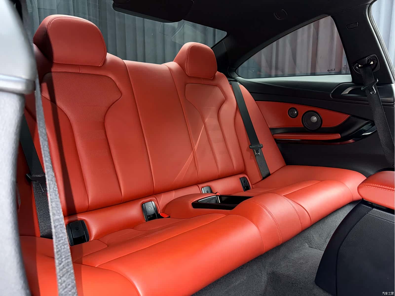 BMW M4, 2015 13