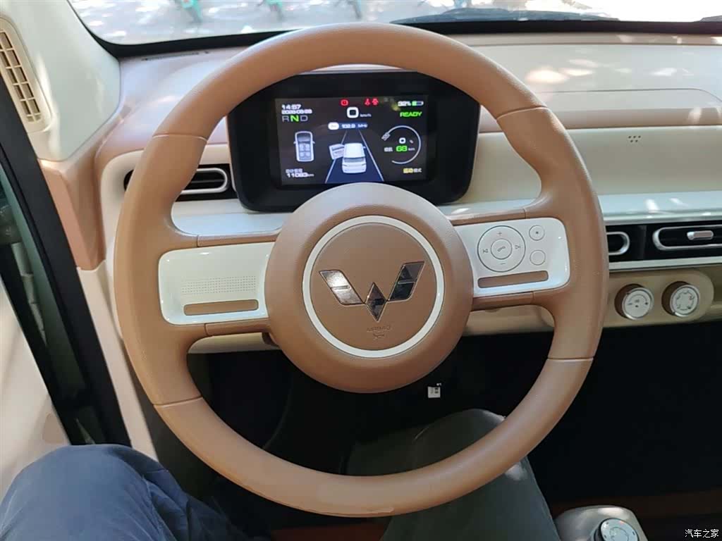 Wuling MINIEV, 2024 11
