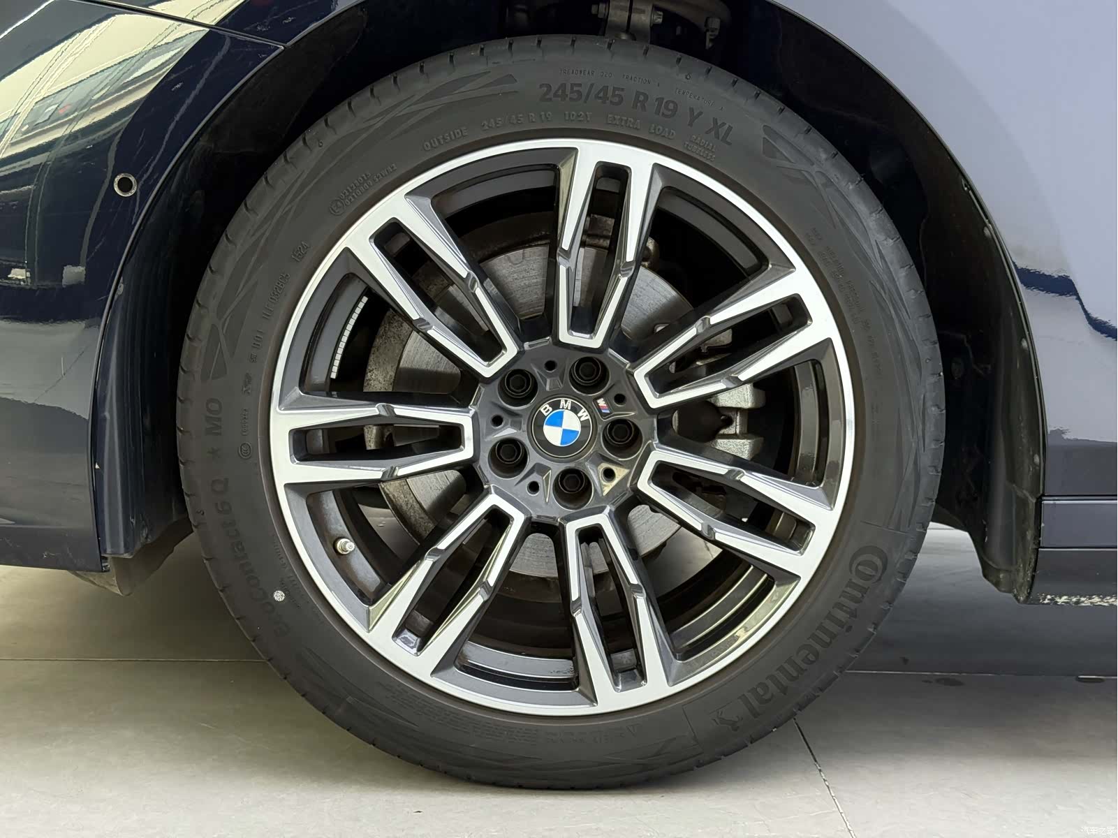 BMW 5 Series, 2024 4