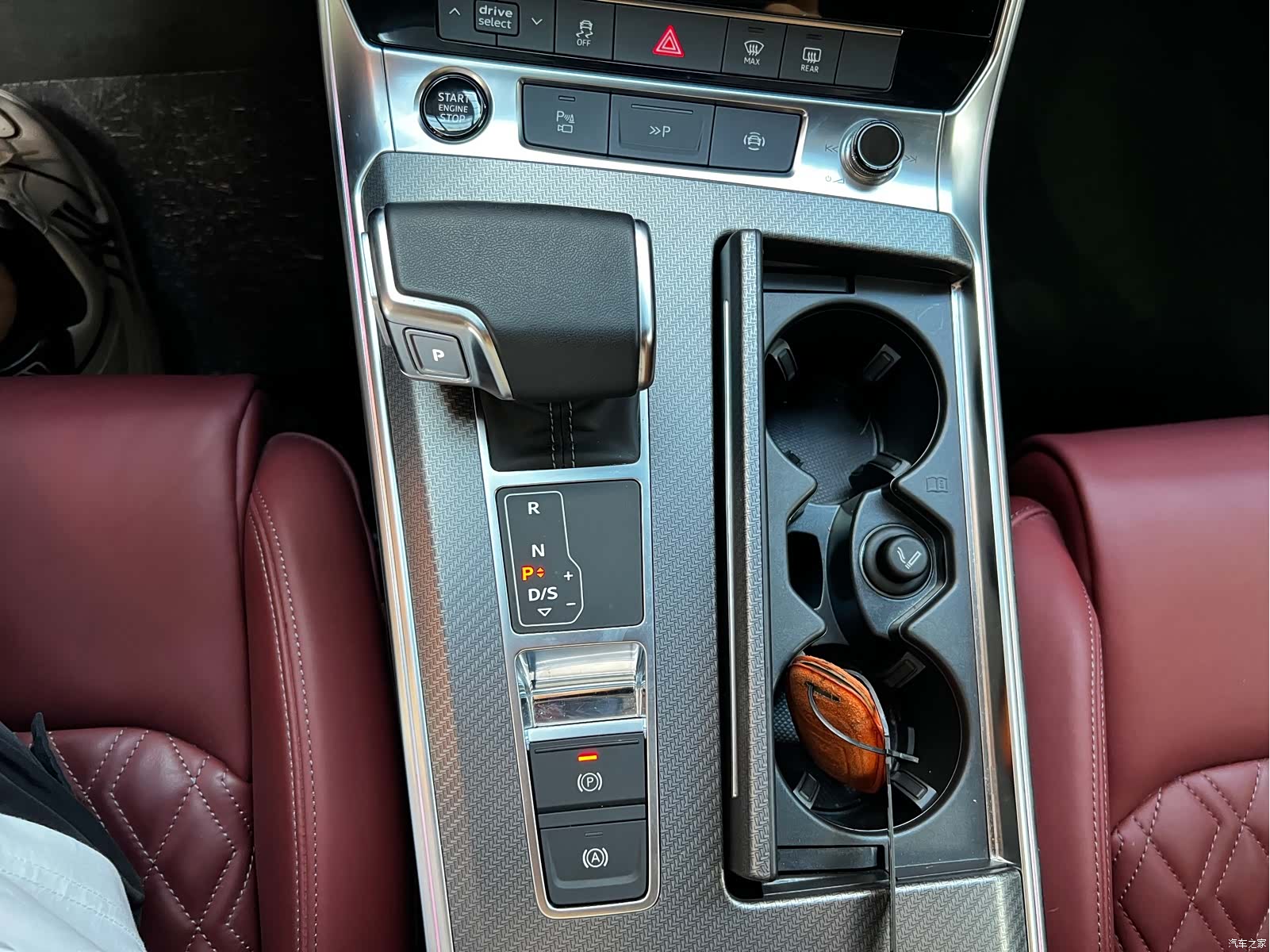 Audi A7L, 2024 11