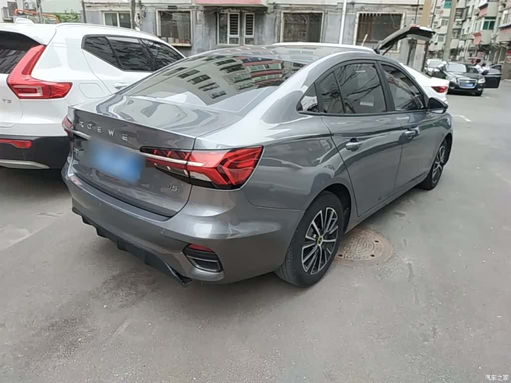 Roewe i5, 2021 7