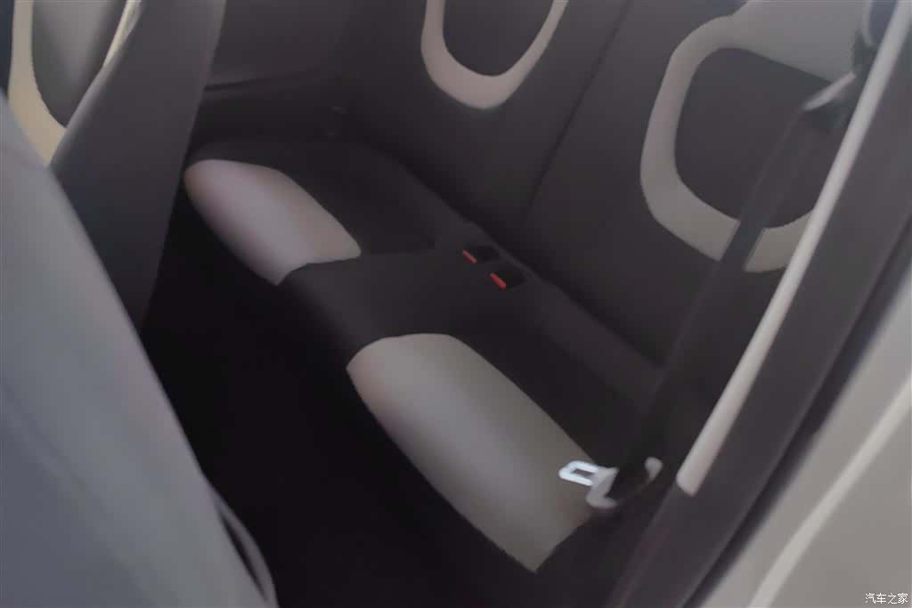 Wuling MINIEV, 2024 11