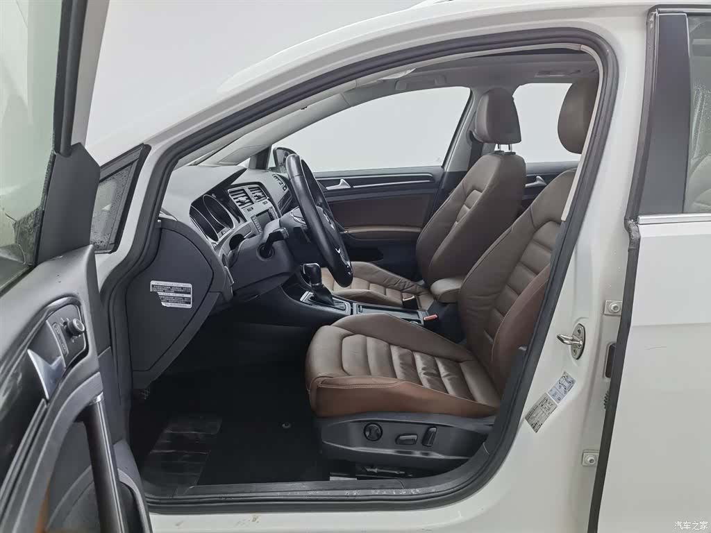 Volkswagen Golf, 2015 10