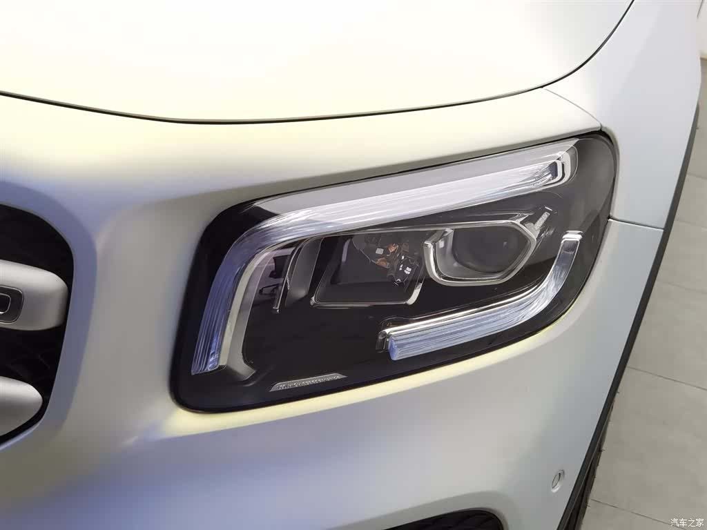 Mercedes-Benz GLB, 2022 7