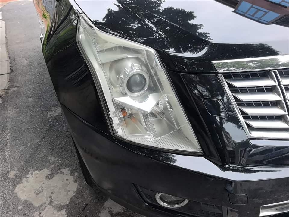 Cadillac SRX
