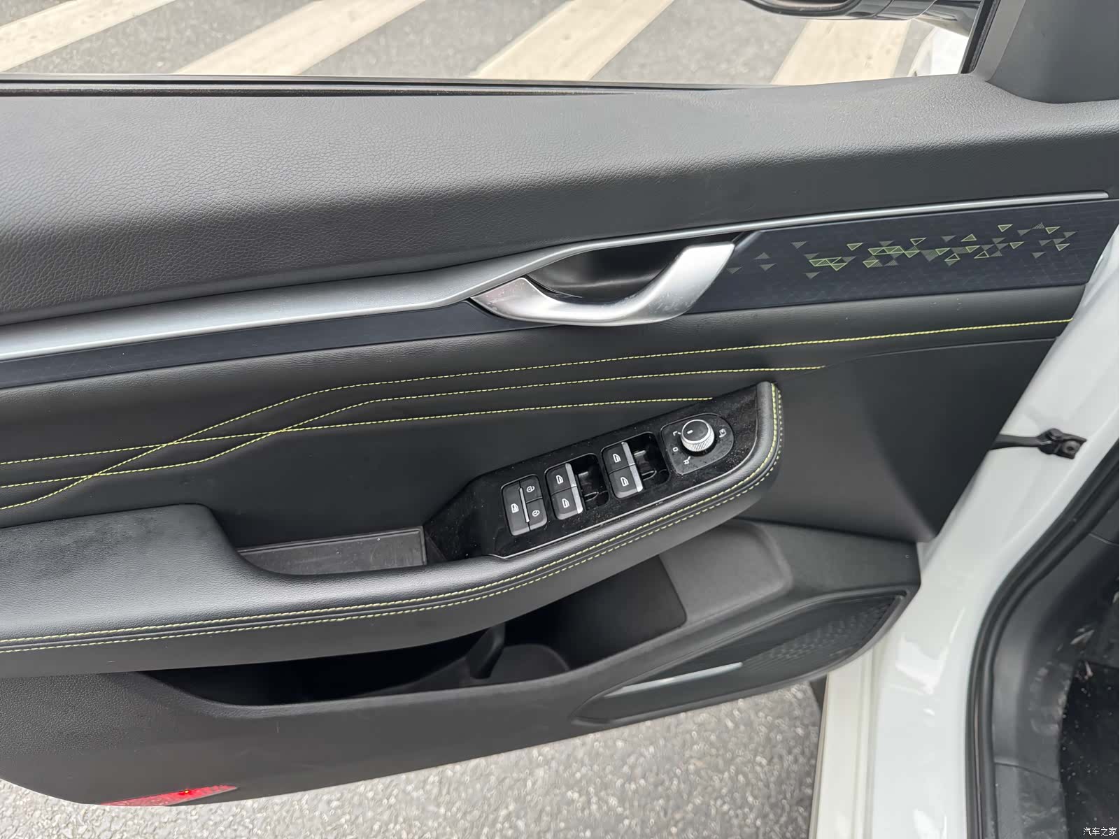 Geely Preface, 2023 17