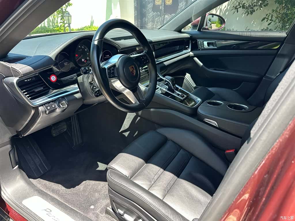 Porsche Panamera, 2019 9