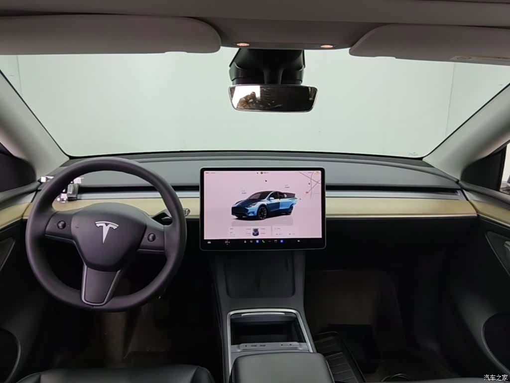 Tesla Model Y, 2023 10