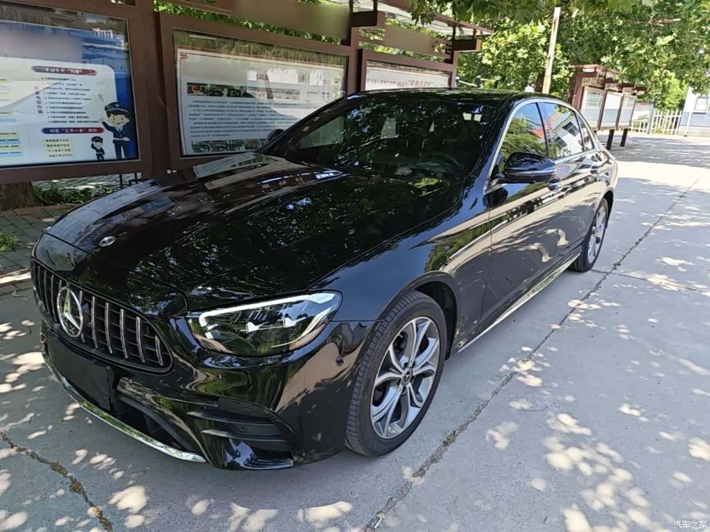 Mercedes-Benz E-Class, 2021 1