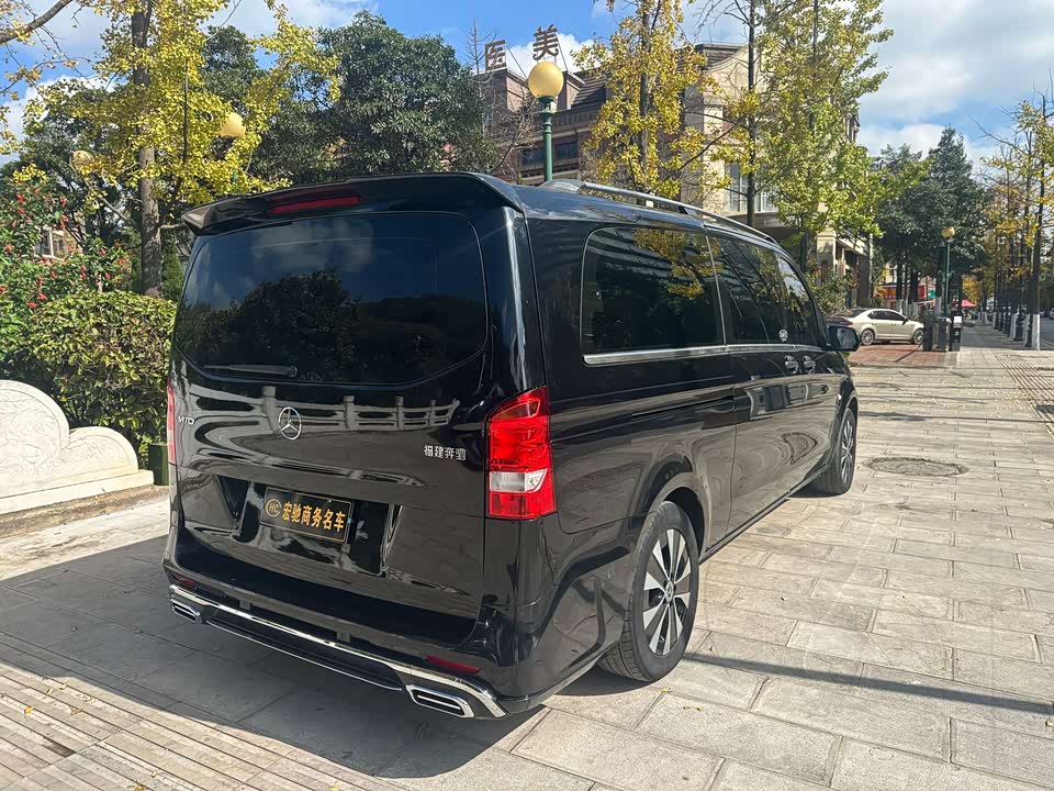 Mercedes-Benz Vito