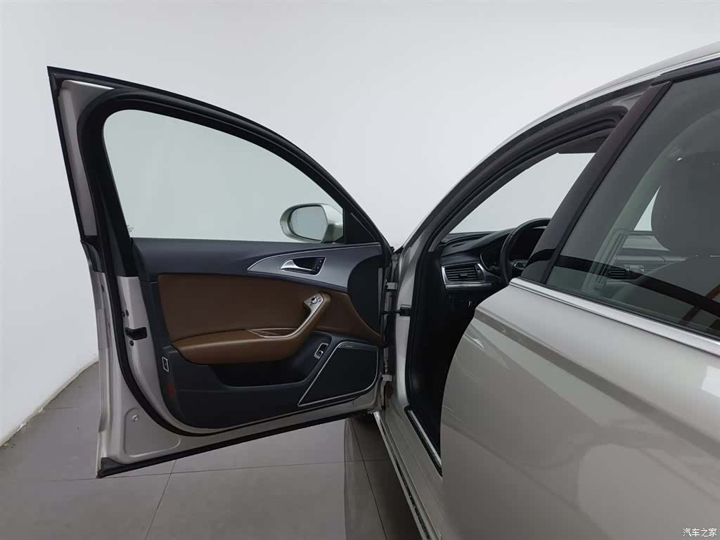 Audi A6L, 2016 8