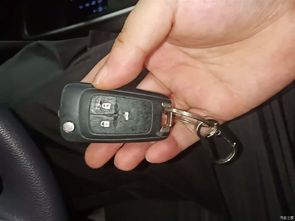 Chevrolet 320, 2019 9