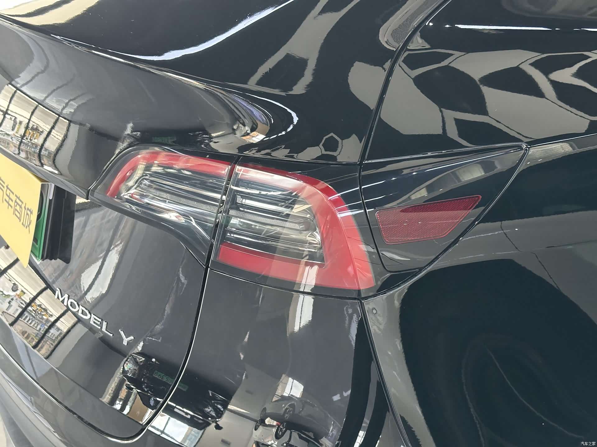 Tesla Model Y, 2022 16