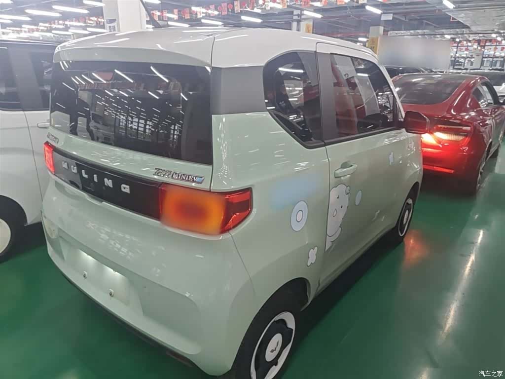 Wuling MINIEV, 2021 7